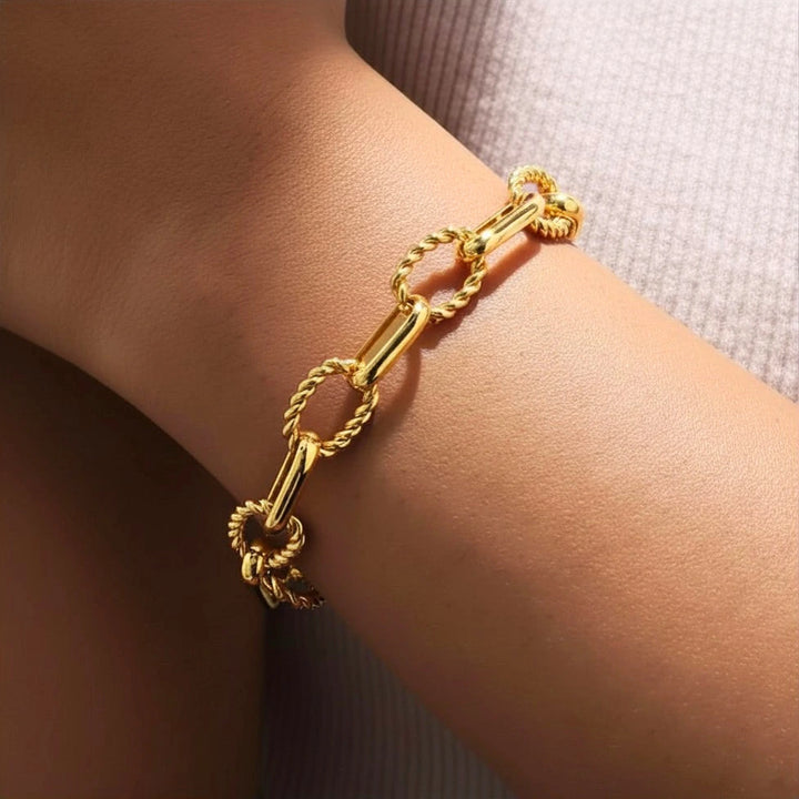 Elira Link Bracelet
