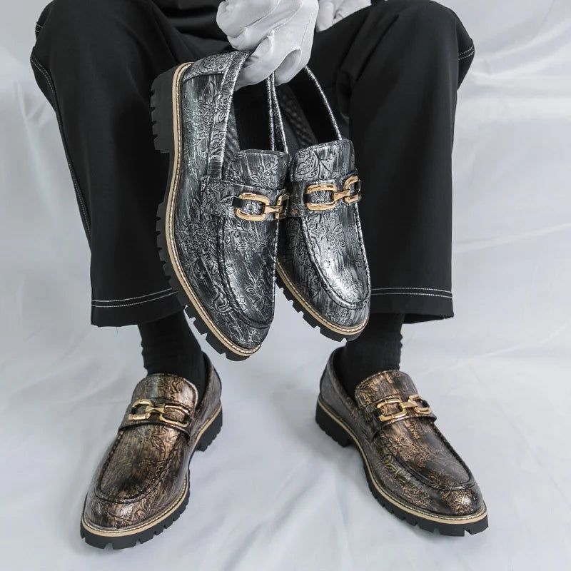 Averin Crest Loafers