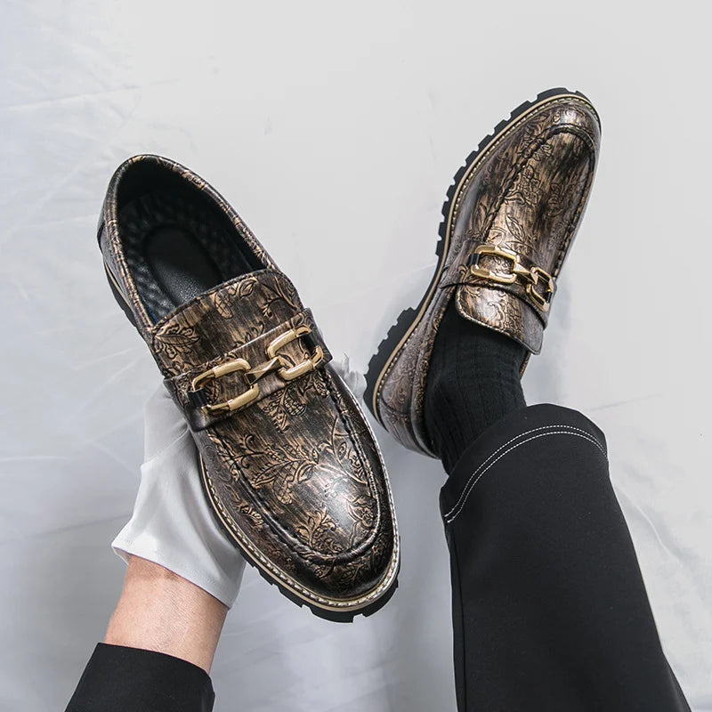 Averin Crest Loafers