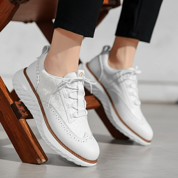 Averton Hybrid Sneakers