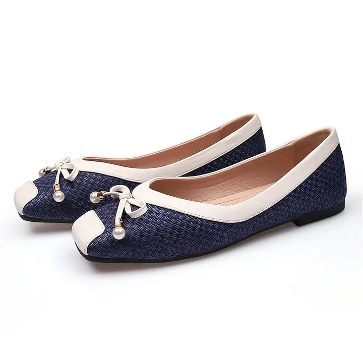 Elia Bow Flats